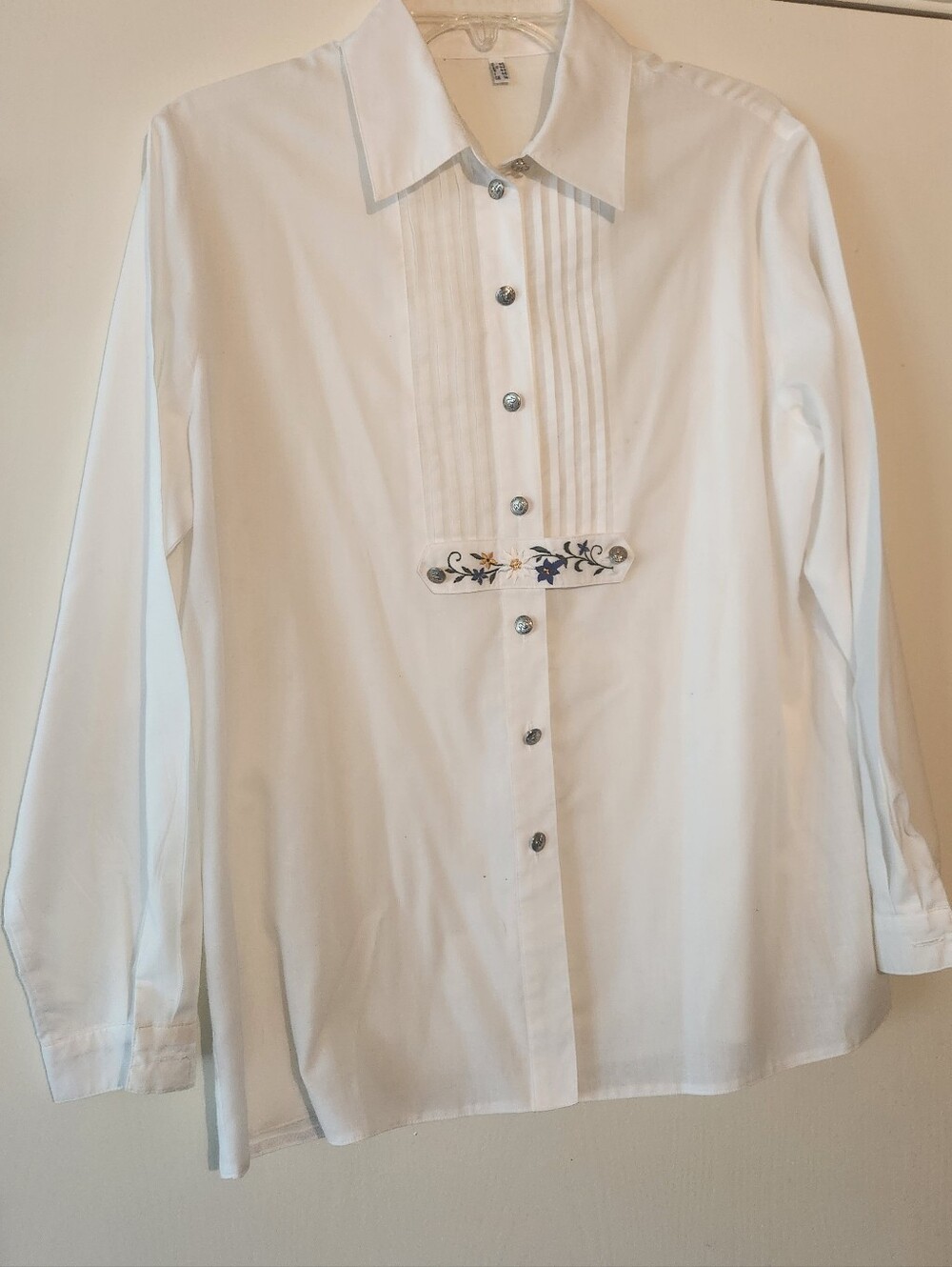 Trachten Austrian German Ladies Blouse Vintage Size EU 44, US Size Large EUC $30